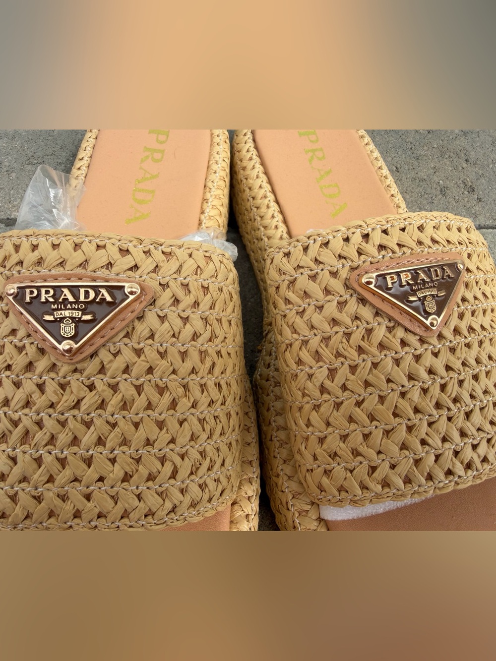 Prada Raffia Slide Sandals in Natural Beige with Gold Logo - Picture 3 of 6